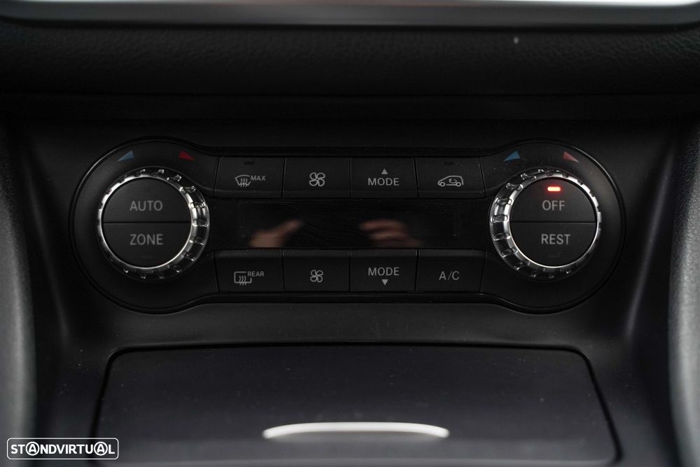 Mercedes-Benz CLA 220 d Shooting Brake Urban Aut. - 26