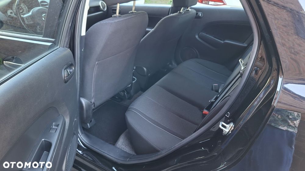 Mazda 2 1.5 Dynamic - 8