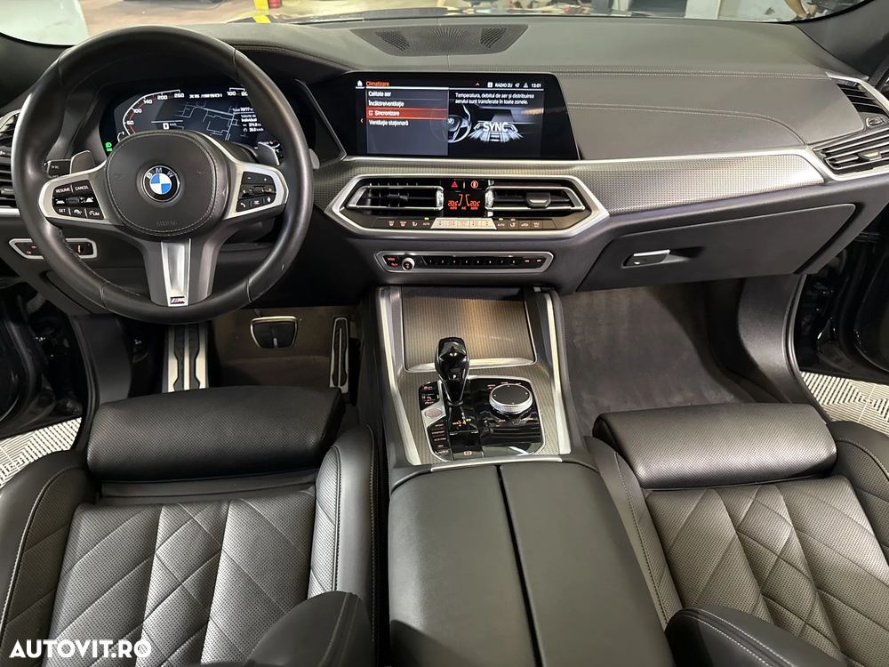 BMW X6 M M50i - 10