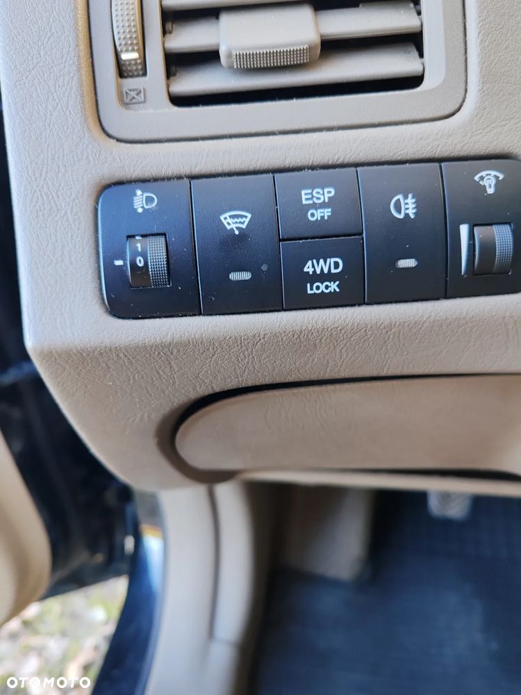 Hyundai Tucson 2.0 4WD GLS - 10