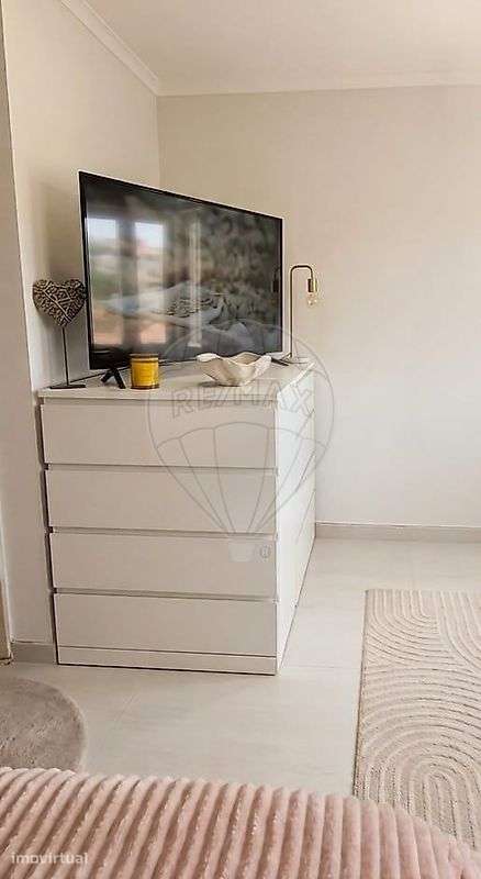 Moradia T2 para venda - Grande imagem: 4/9