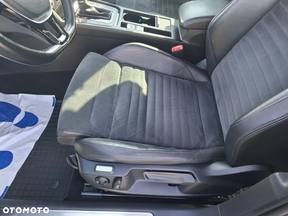 Volkswagen Passat 2.0 TDI BMT SCR Highline DSG7 - 28