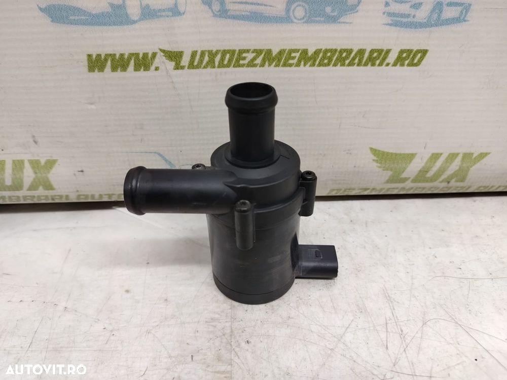 Pompa apa auxiliara 1k0965561f Volkswagen VW Golf 6 [2008 - 2015] - 2