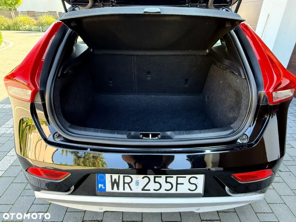 Volvo V40 D2 Drive-E Momentum - 31