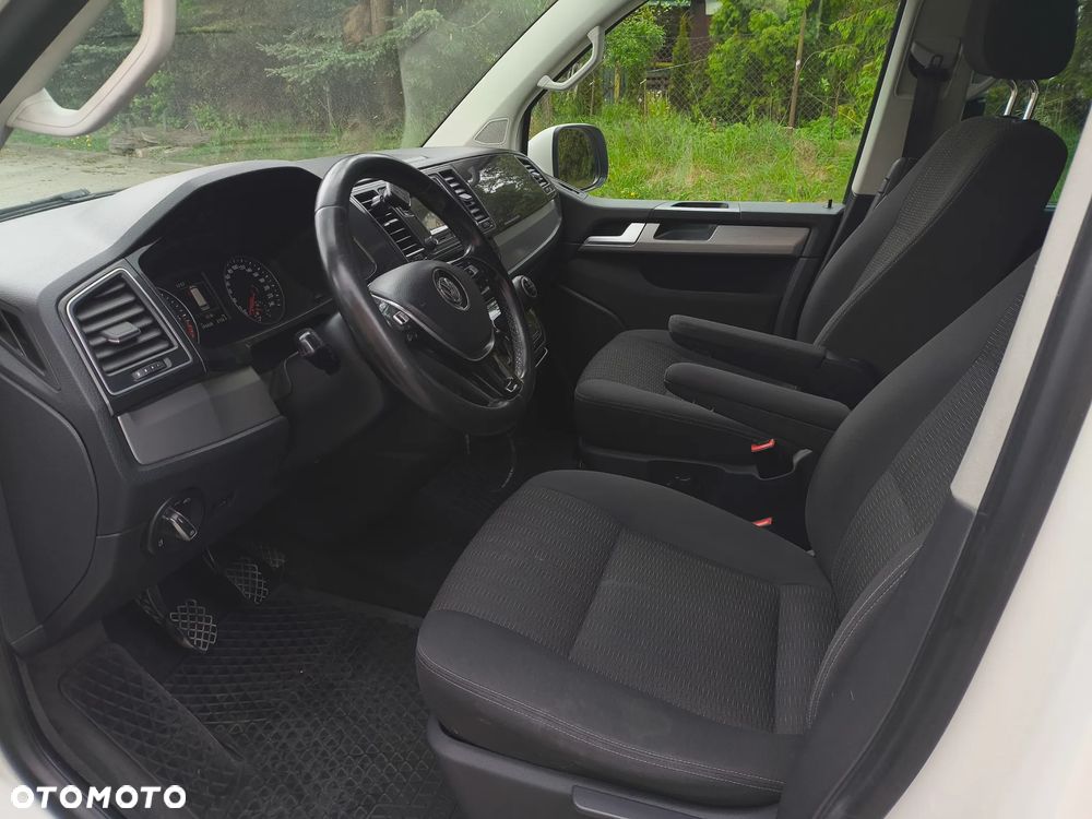 Volkswagen Multivan 2.0 TDI L1 Comfortline 4Motion - 19