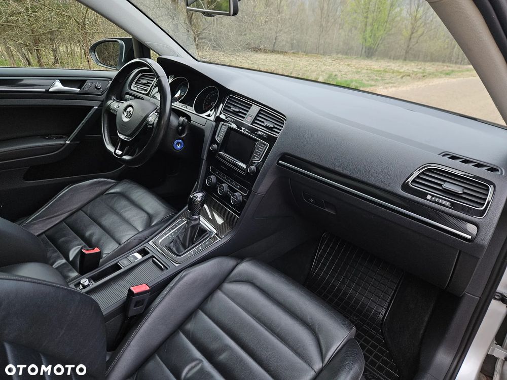 Volkswagen Golf 2.0 TDI BMT Highline DSG - 29