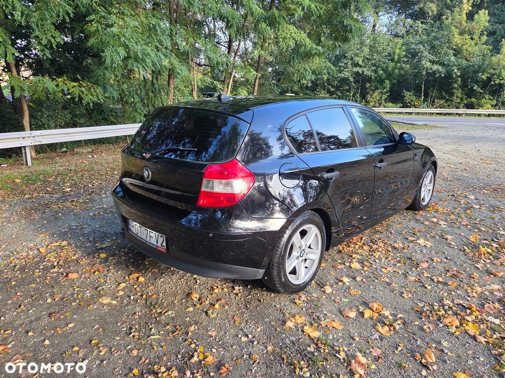 BMW Seria 1 118i - 5