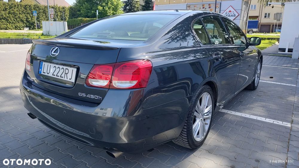 Lexus GS - 4