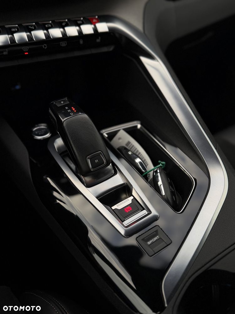 Peugeot 3008 BlueHDi 180 Stop & Start EAT6 GT - 23