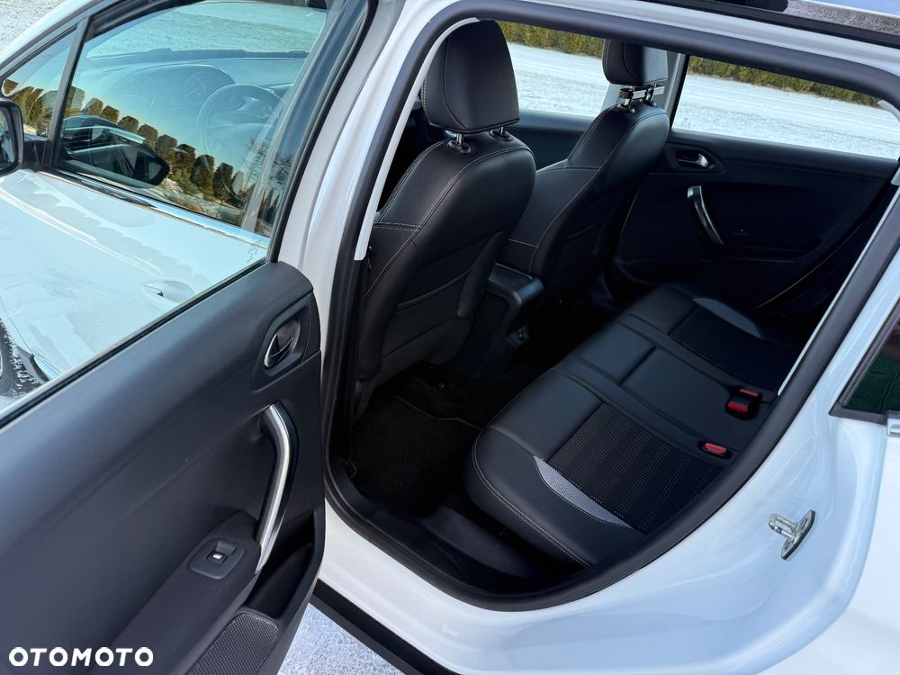 Peugeot 2008 e-HDi FAP 92 STOP & START Business-Line - 9