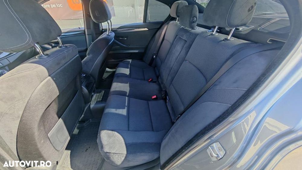 BMW Seria 5 530d xDrive Sport-Aut. - 10