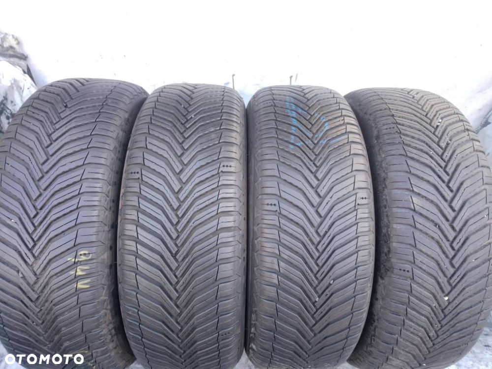 Michelin CrossClimate 2 215/55 R17 94V 2023i 2024 7-7.5mm - 1