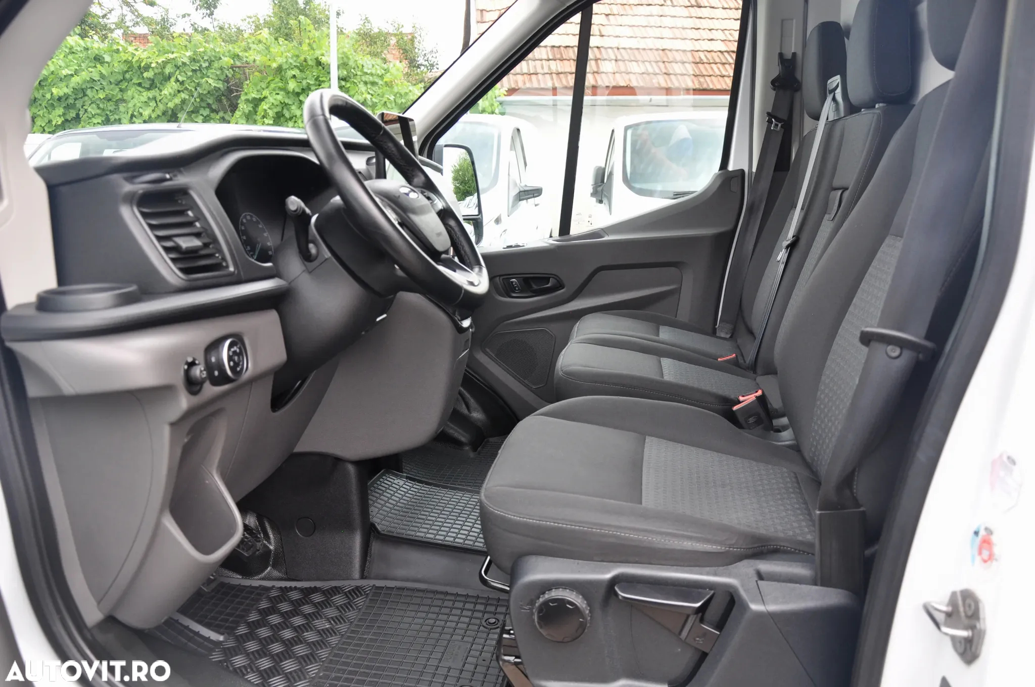 Ford Transit L3H2 Van 4x4 - 14