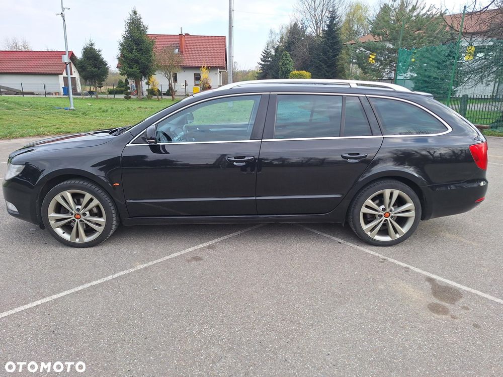 Skoda Superb 2.0 TDI Elegance - 2