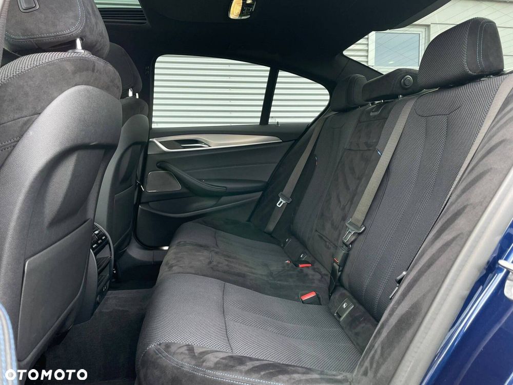 BMW Seria 5 - 12
