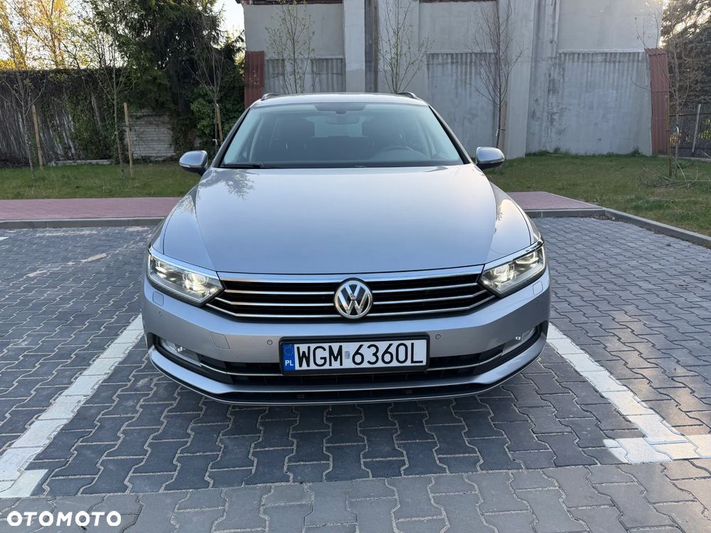 Volkswagen Passat 2.0 TDI SCR DSG Comfortline - 27