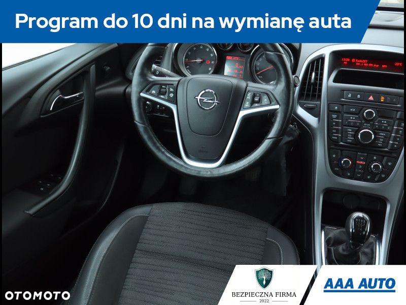 Opel Astra - 8