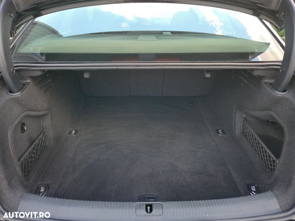 Audi A4 2.0 TDI DPF clean diesel S line Sportpaket - 17