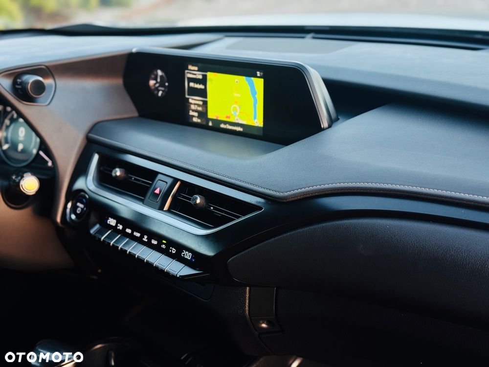 Lexus UX 200 GPF Business 2WD - 22