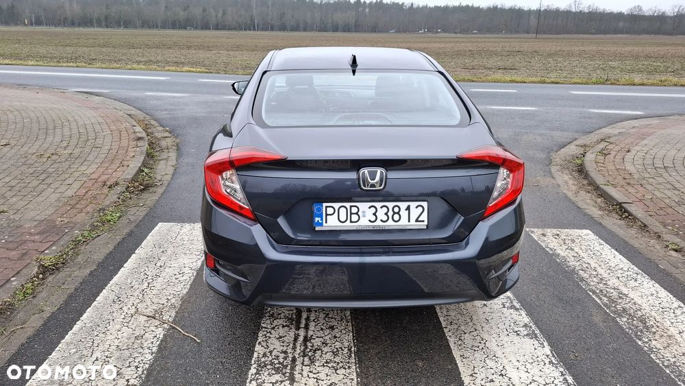 Honda Civic 1.5 i-VTEC Turbo CVT Elegance - 13