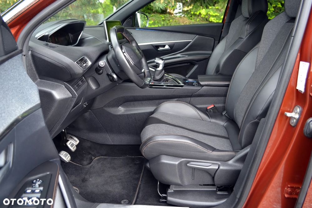 Peugeot 3008 - 18