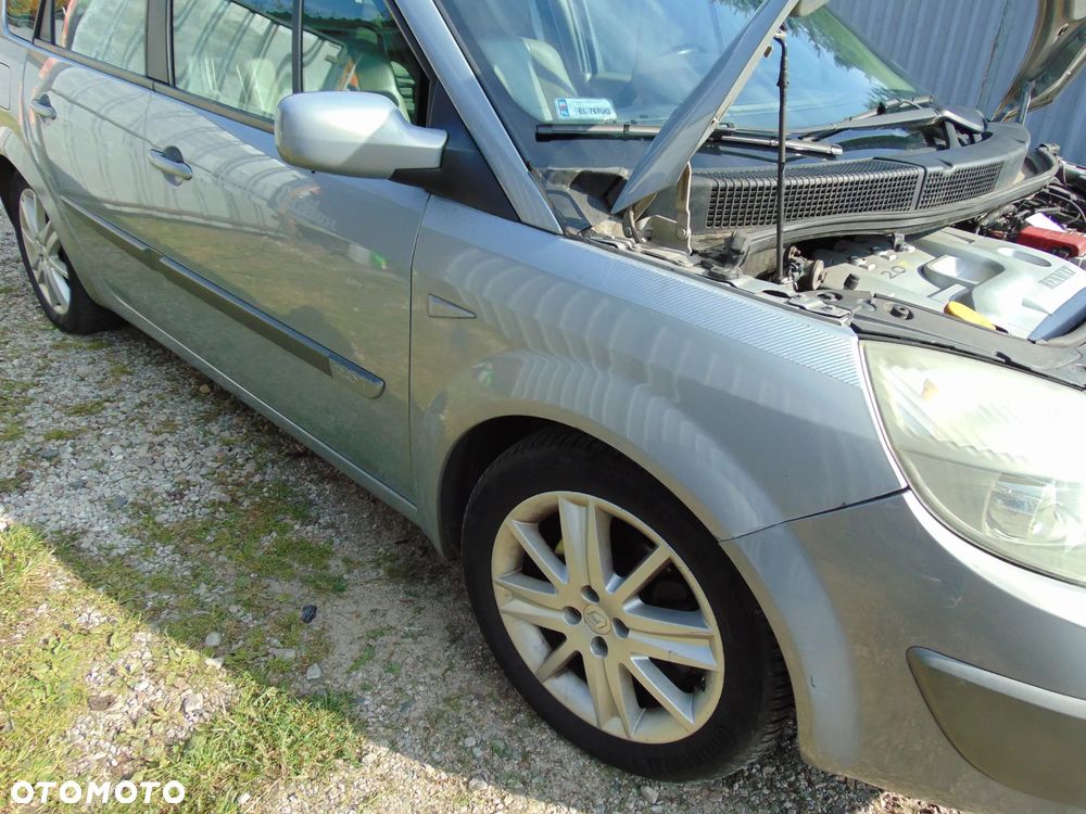 Renault Scenic 2.0T 16V Privilege - 12