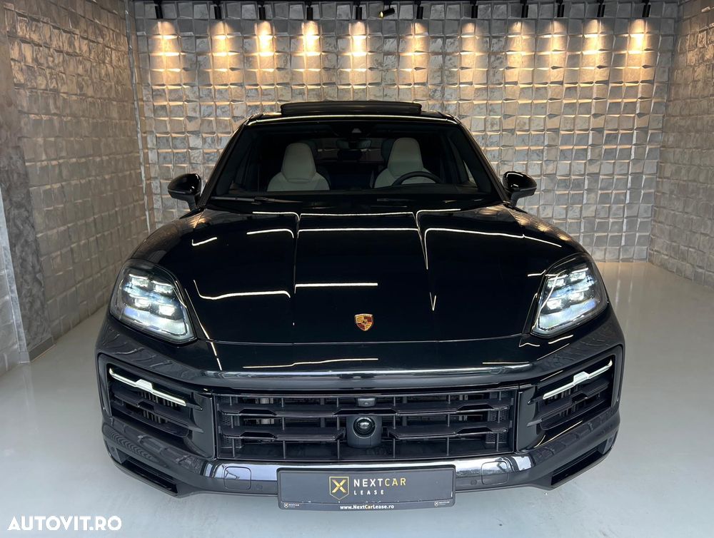 Porsche Cayenne Standard - 2