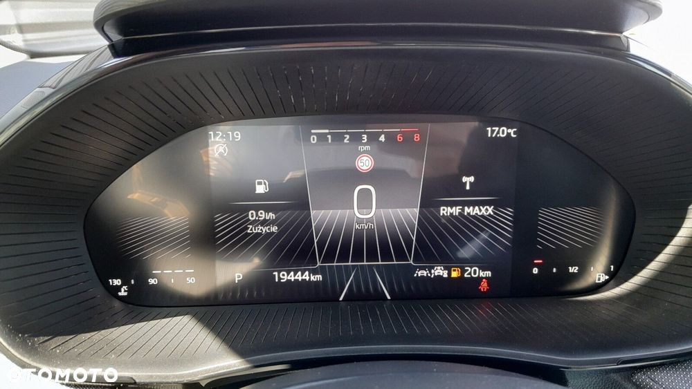Skoda Fabia 1.0 TSI Selection DSG - 11