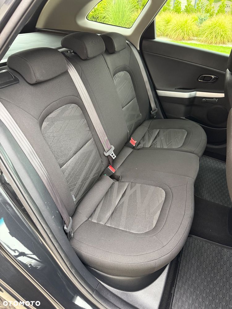 Kia Ceed 1.4 L Business Line Plus - 18