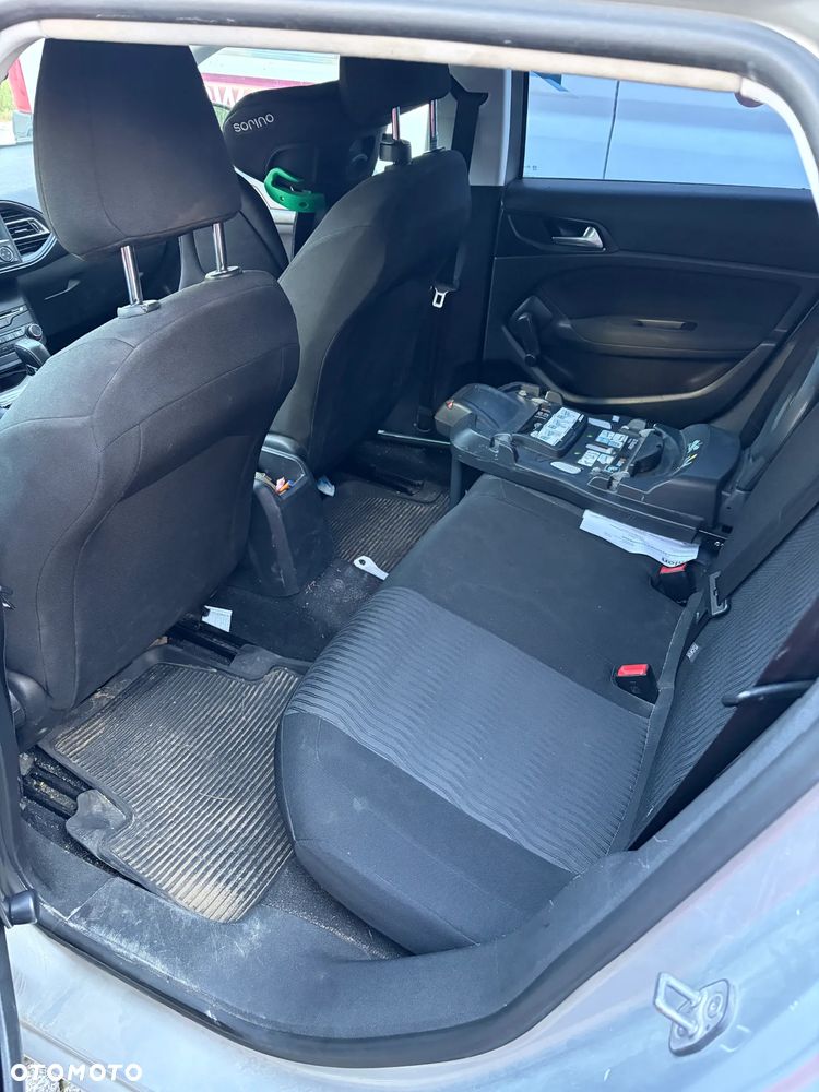 Peugeot 308 1.6 HDi Access - 9