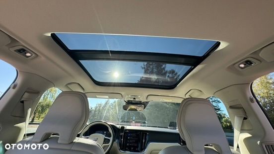 Volvo S60 2.5 T5 - 21