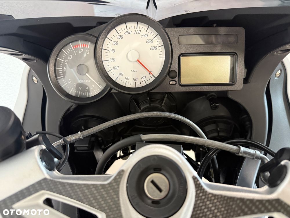 BMW K - 8