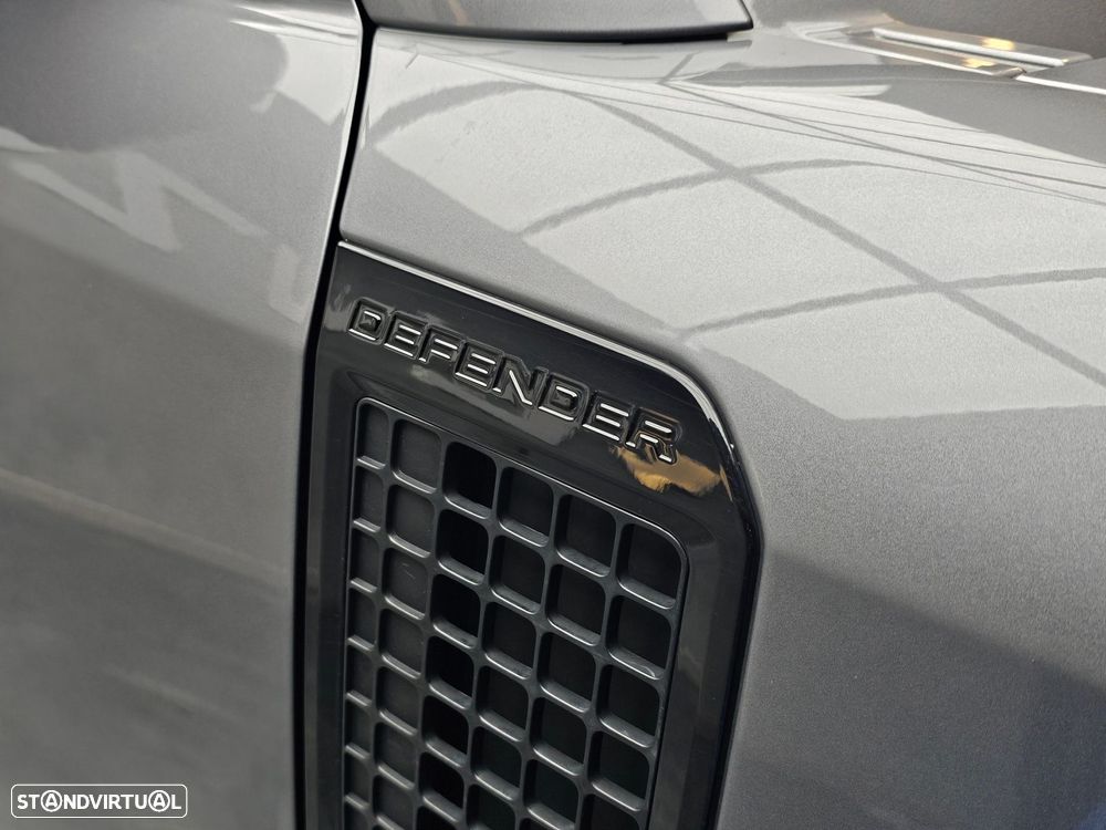 Land Rover Defender 110 D200 - 31