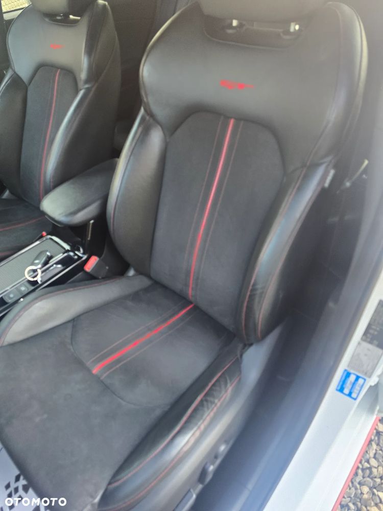 Kia ProCeed 1.6 T-GDI DCT7 OPF GT - 40