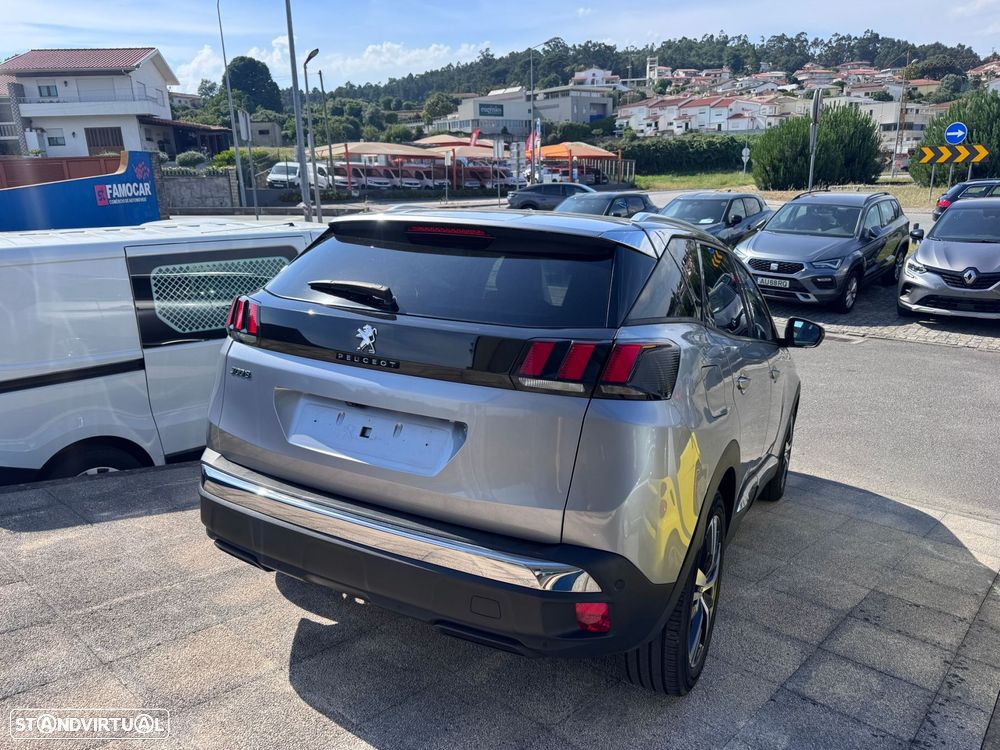 Peugeot 3008 1.2 PureTech Allure EAT6 - 5