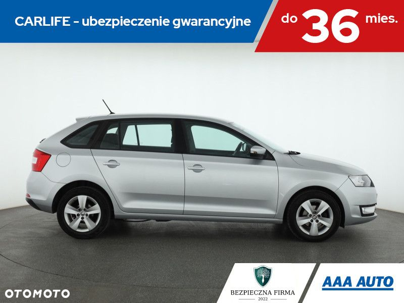 Skoda RAPID - 7