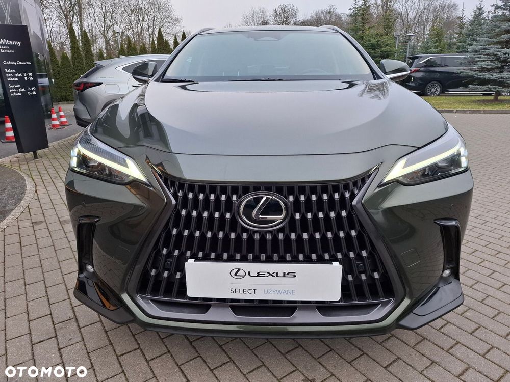 Lexus NX 350h Prestige 2WD - 8