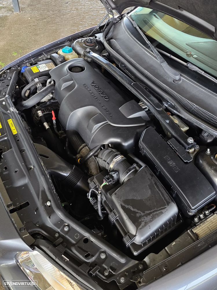Volvo S60 2.4 D5 Nivel 3 Auto. - 14