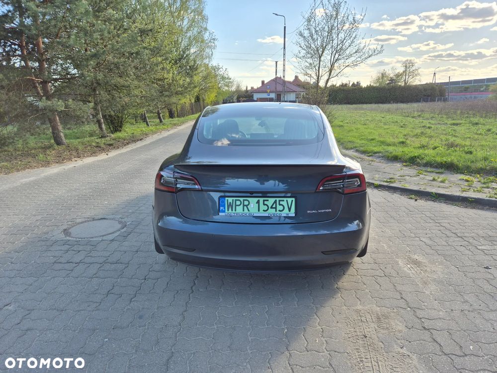 Tesla Model 3 Long Range AWD - 7