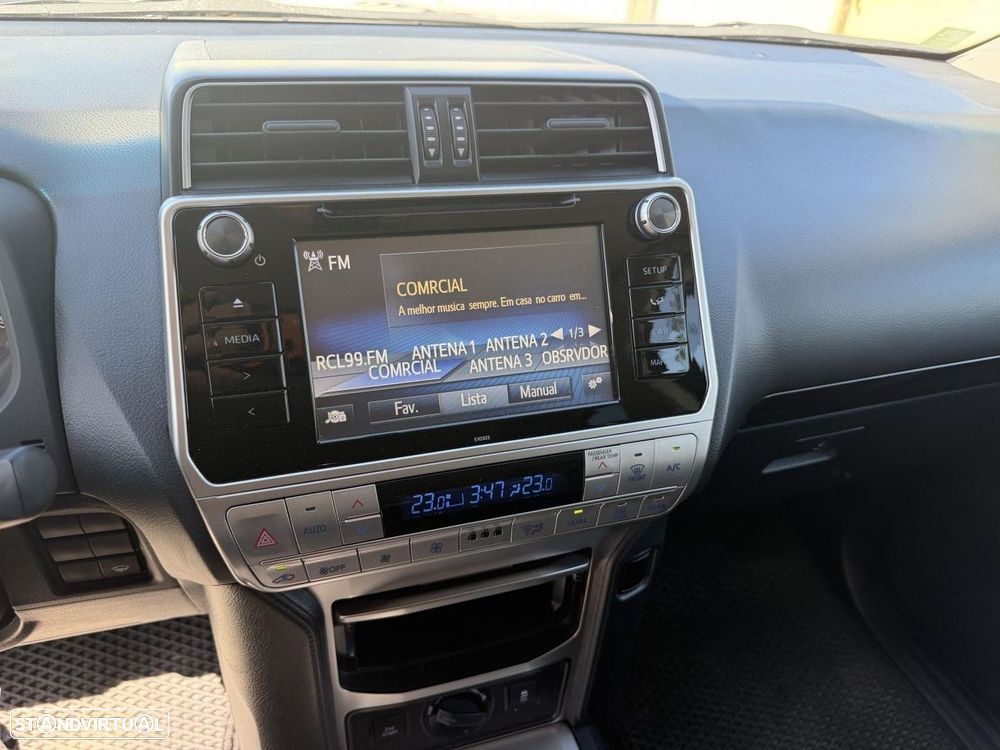 Toyota Land Cruiser Prado - 14