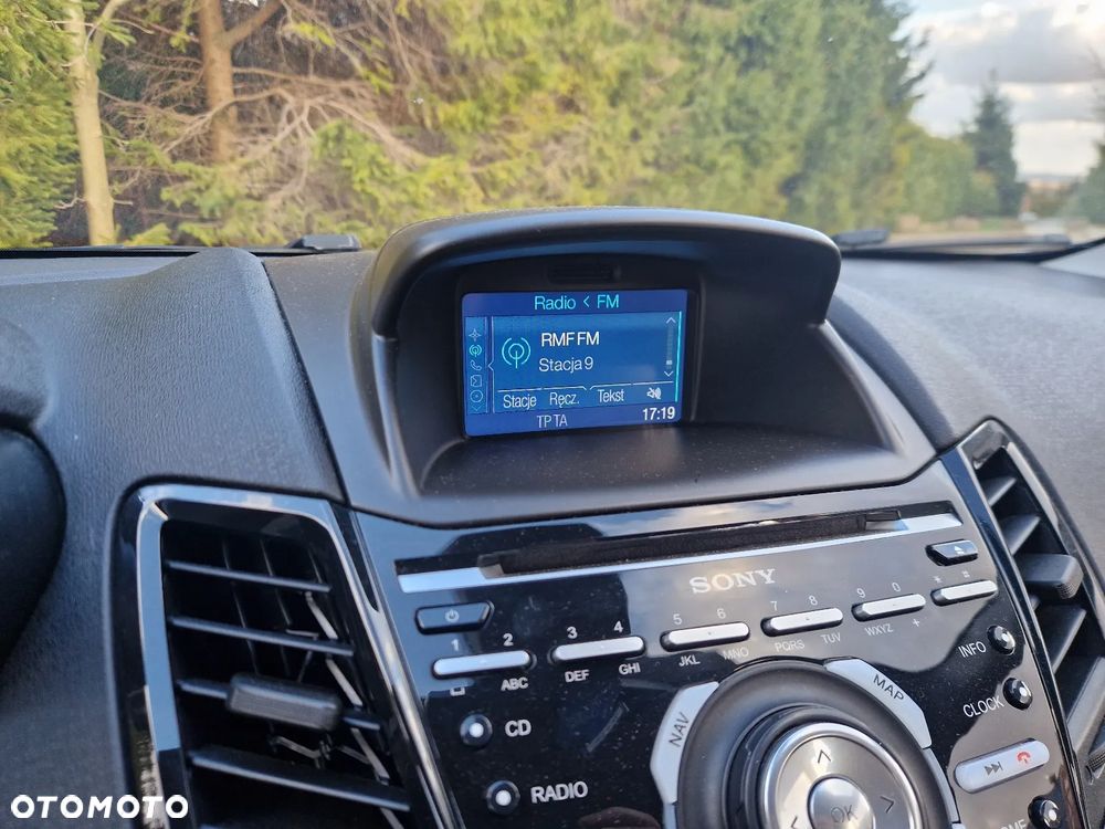 Ford Fiesta 1.6 TDCi Titanium - 14