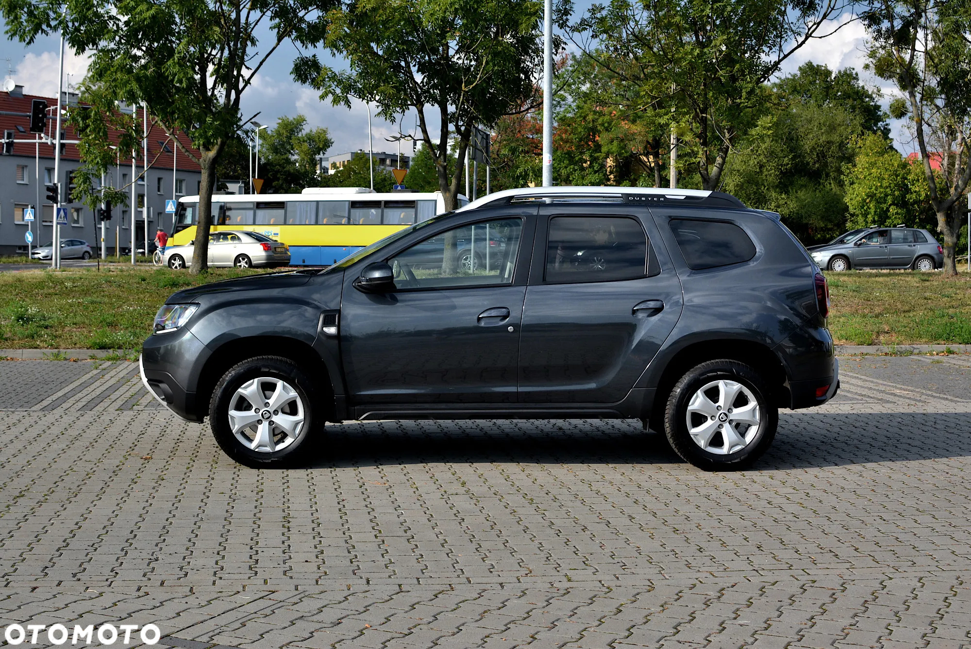 Dacia Duster 1.6 SCe Comfort - 3