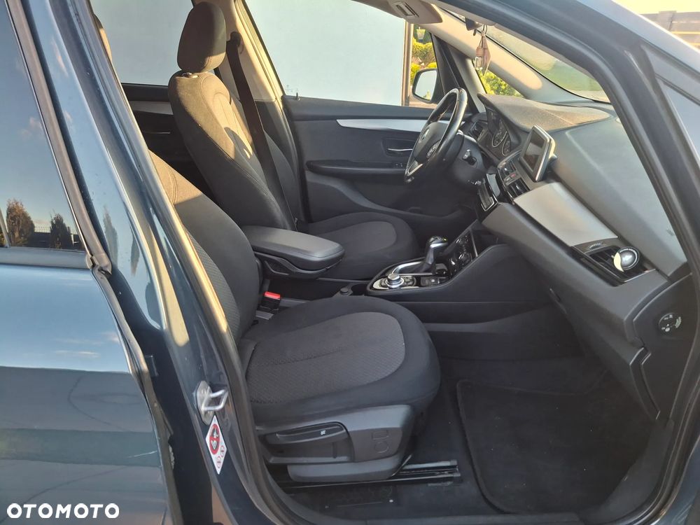 BMW Seria 2 218d Sport-Aut Luxury Line - 13