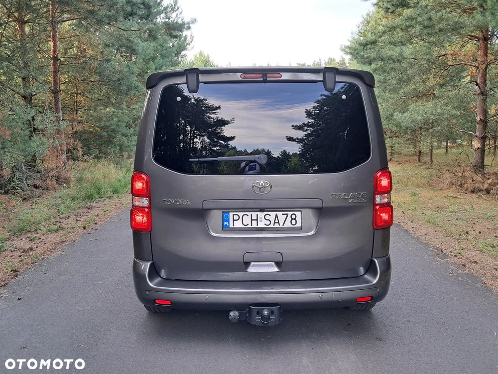 Toyota ProAce 1,5-l-D-4D L1 (8-Si.) Verso Family Comfort - 33
