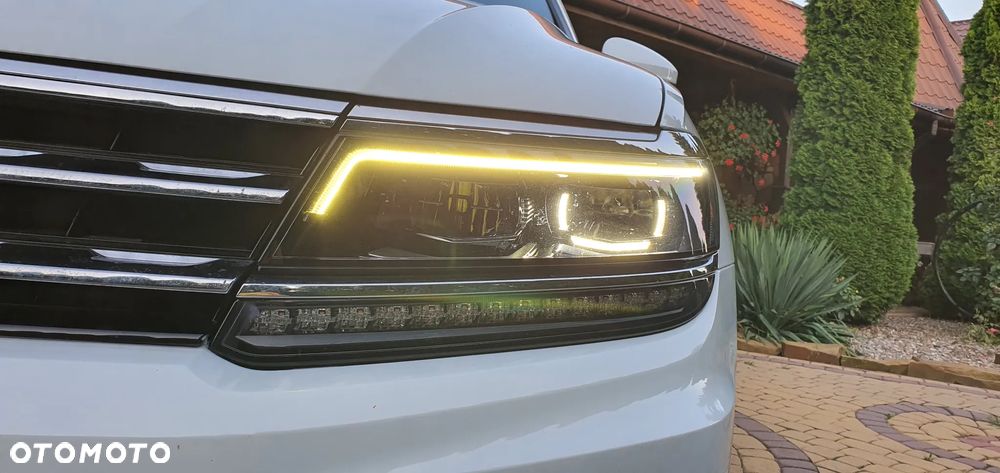 Volkswagen Tiguan 2.0 TDI SCR R-Line - 29