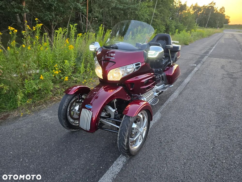 Honda GL - 8