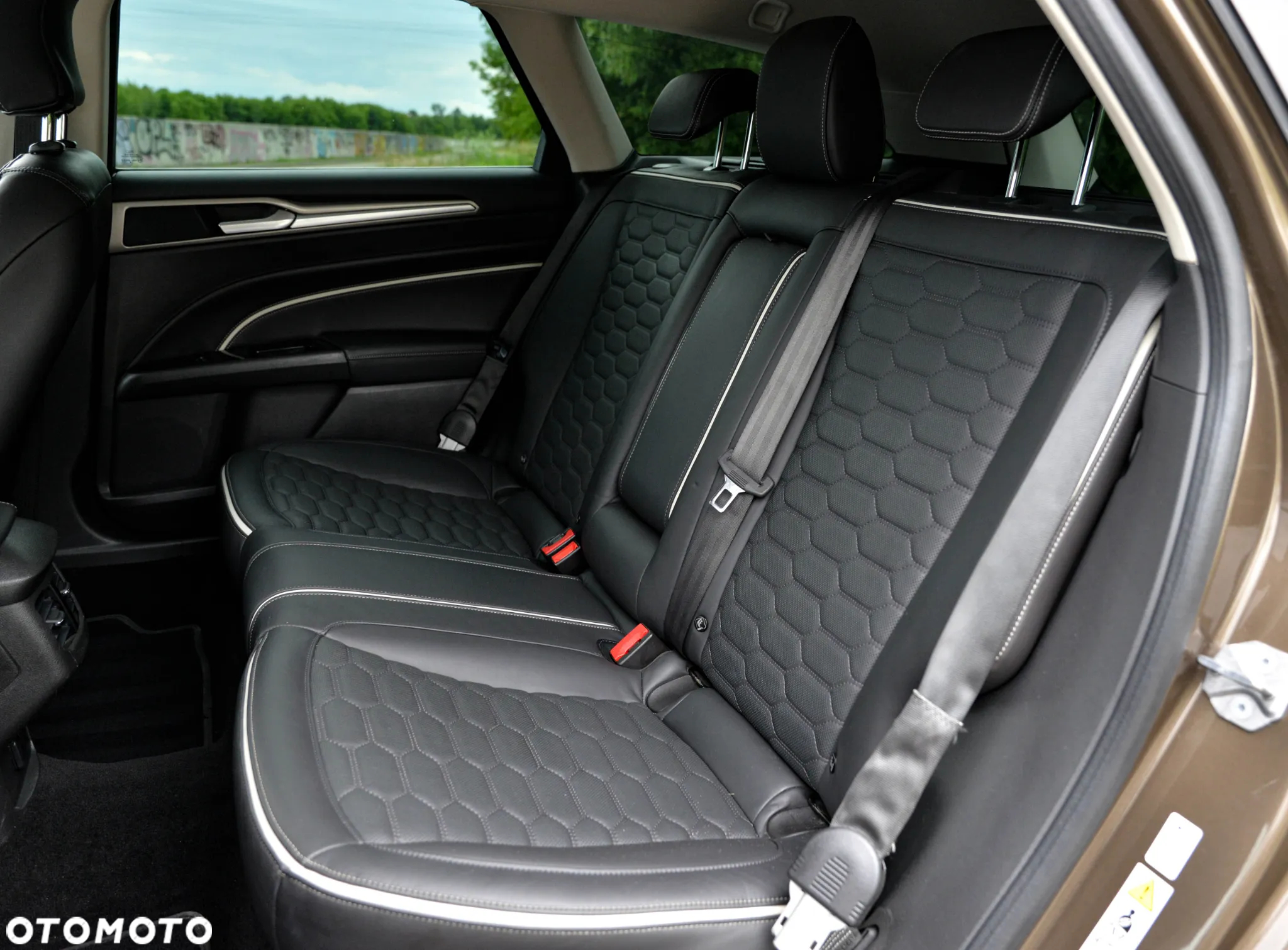 Ford Mondeo - 19