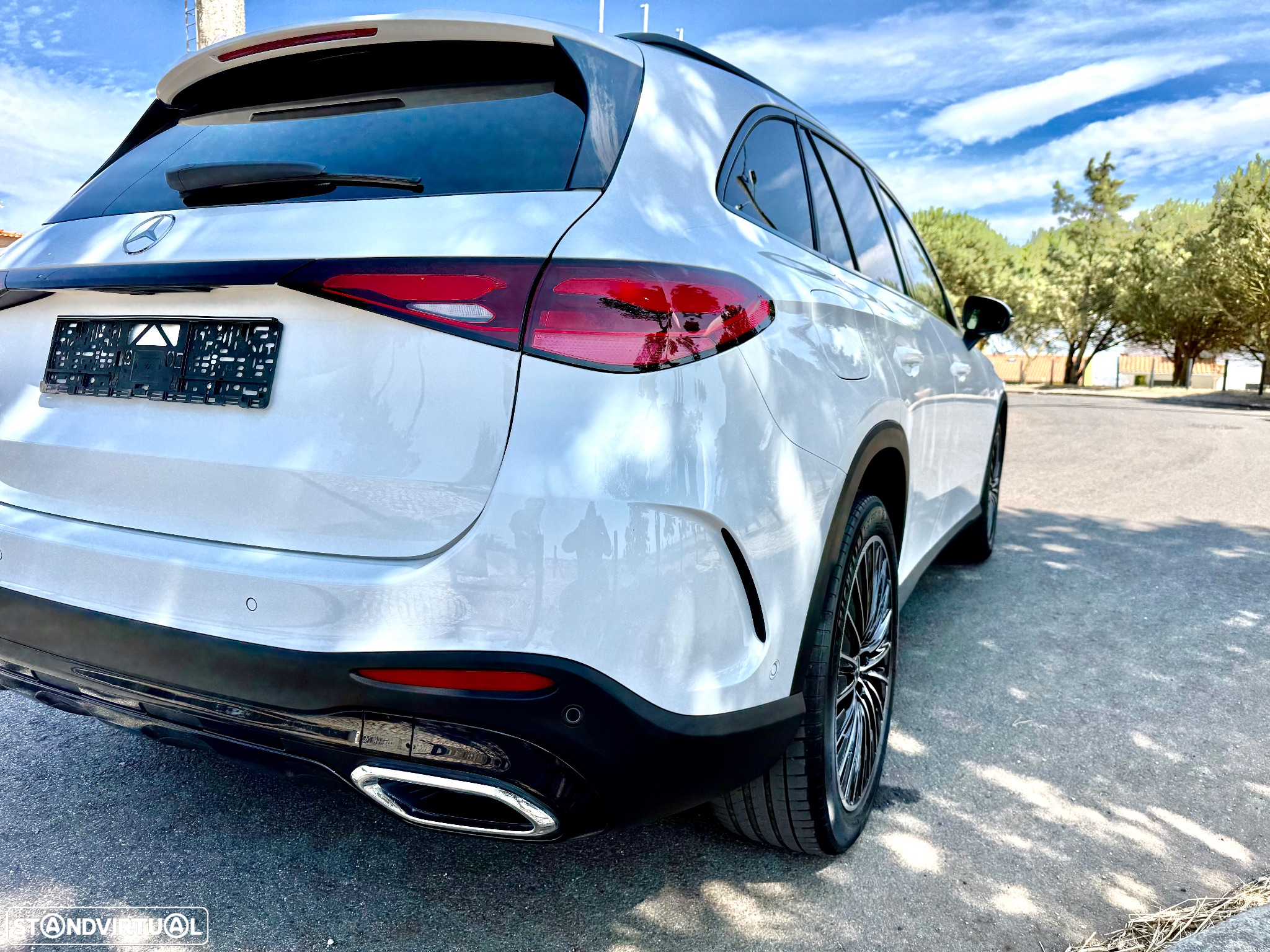 Mercedes-Benz GLC 220 d 4Matic 9G-TRONIC Edition AMG Line - 11