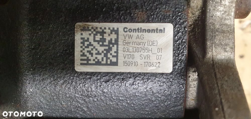 Pompa wtryskowa paliwa VW Passat B7 1.6 TDI 03L130755H - 6