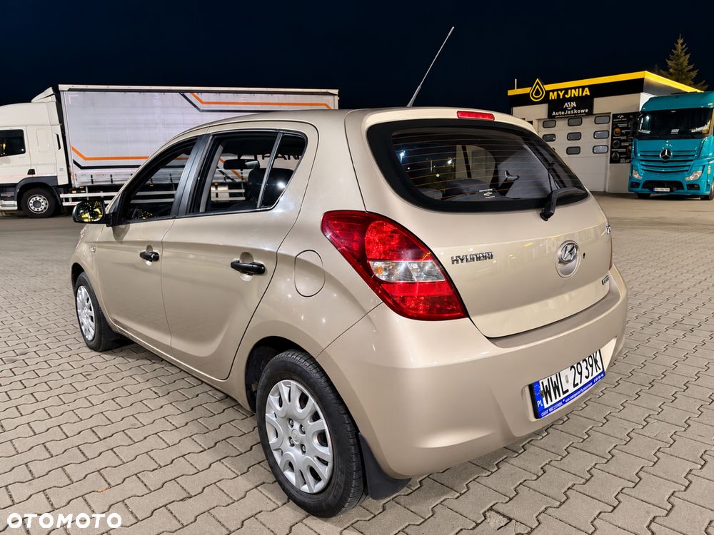 Hyundai i20 - 5